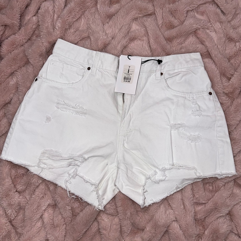 Jean short NWT